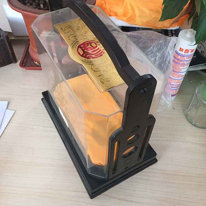 IMG_0698.jpg IMG_0698.jpg