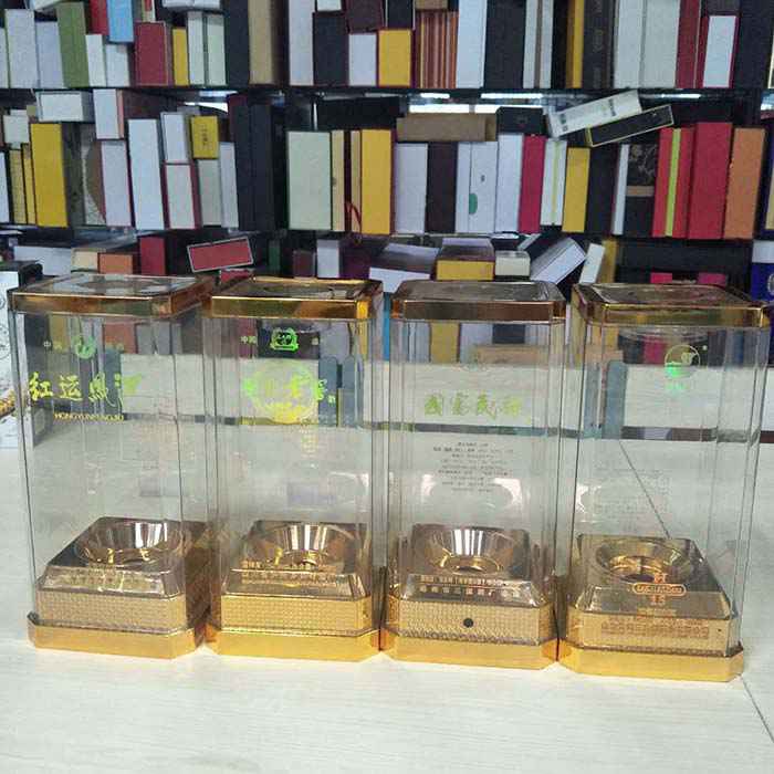 PET透明(ming)酒盒