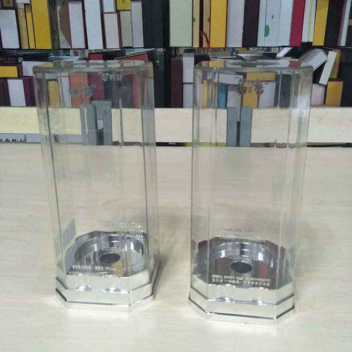 最優(you)惠的PET透明(ming)盒