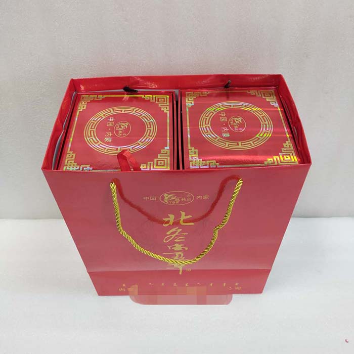 白(bai)酒精(jing)裱盒(he)包裝(zhuang)開槽(cao)白酒(jiu)木…