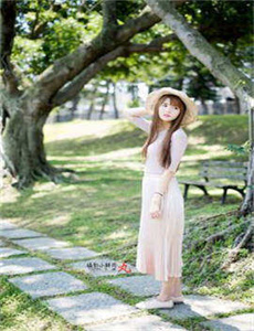 《拔萝卜视频免费观看-刘涛衣服脱漏》