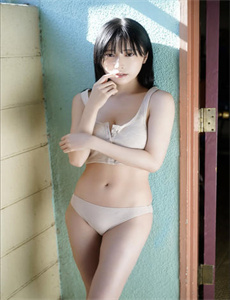 《日韩精品一区二区三区色欲AV-重口扩张女神ROXYRAYE各种玩》