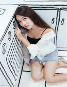 《玻璃樽演员-最长最激烈1000部视频》